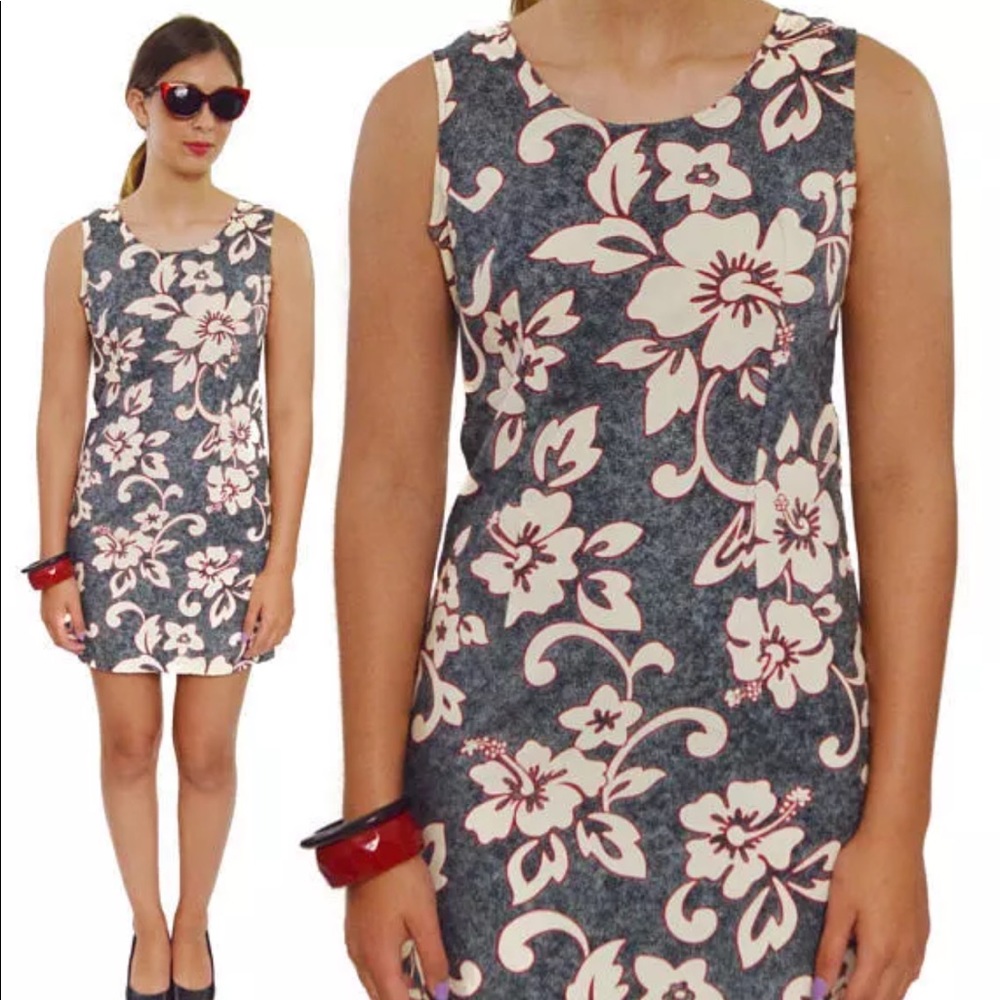 Vintage 90s Jade Fashions Hawaiian Floral Dress